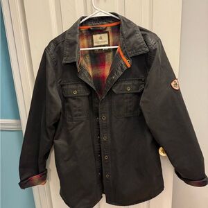 Legendary Whitetails Men's Charcoal Shirt Jacket